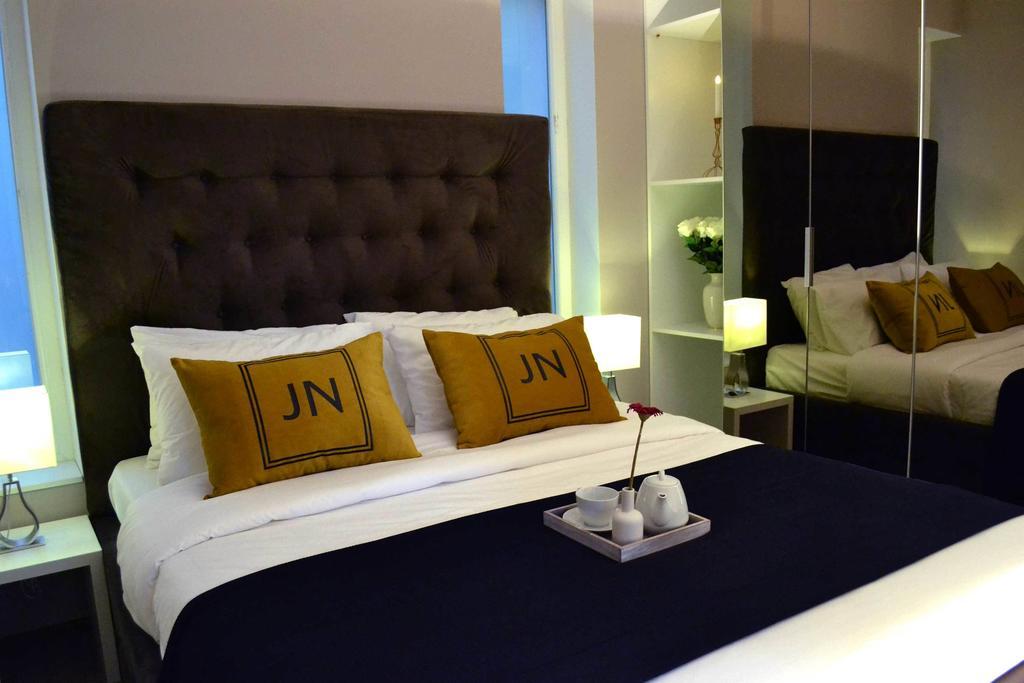 Jn Boutique Apartments Bucarest Esterno foto