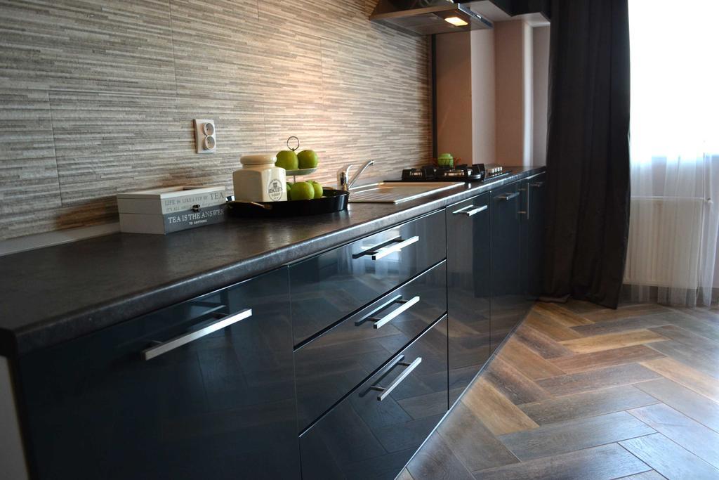 Jn Boutique Apartments Bucarest Esterno foto